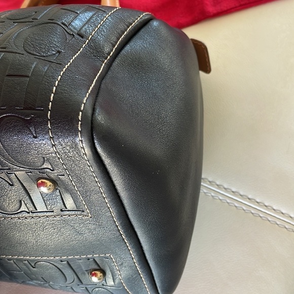 Carolina Herrera authentic Andy 7 handbag - Picture 5 of 11